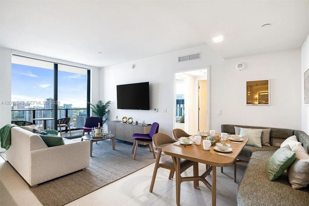 159 Ne 6th Street #4305, Miami
