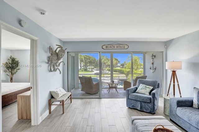 769 Jeffery Street #2-205, Boca Raton