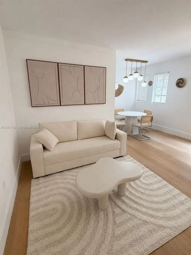 2 of 5 - 605 Euclid Avenue #101, Miami Beach, FL