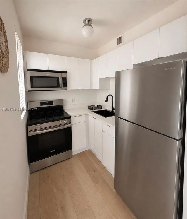 3 of 5 - 605 Euclid Avenue #101, Miami Beach, FL