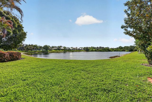 5 of 71 - 1021 Se Westminster Place, Stuart, FL
