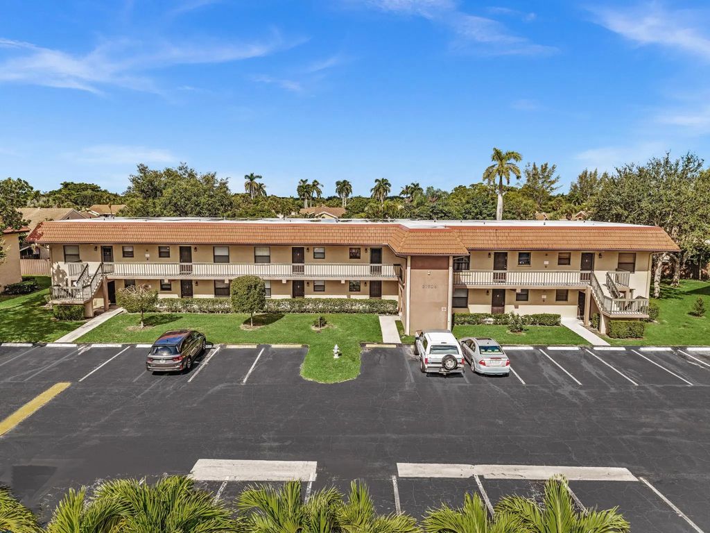 21904 Lake Forest Circle #202, Boca Raton