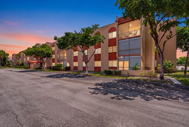 2 of 19 - 8260 Sw 24th Street #6115, North Lauderdale, FL