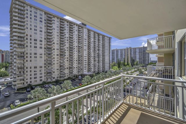 3 of 29 - 251 174th Street #714, Sunny Isles Beach, FL