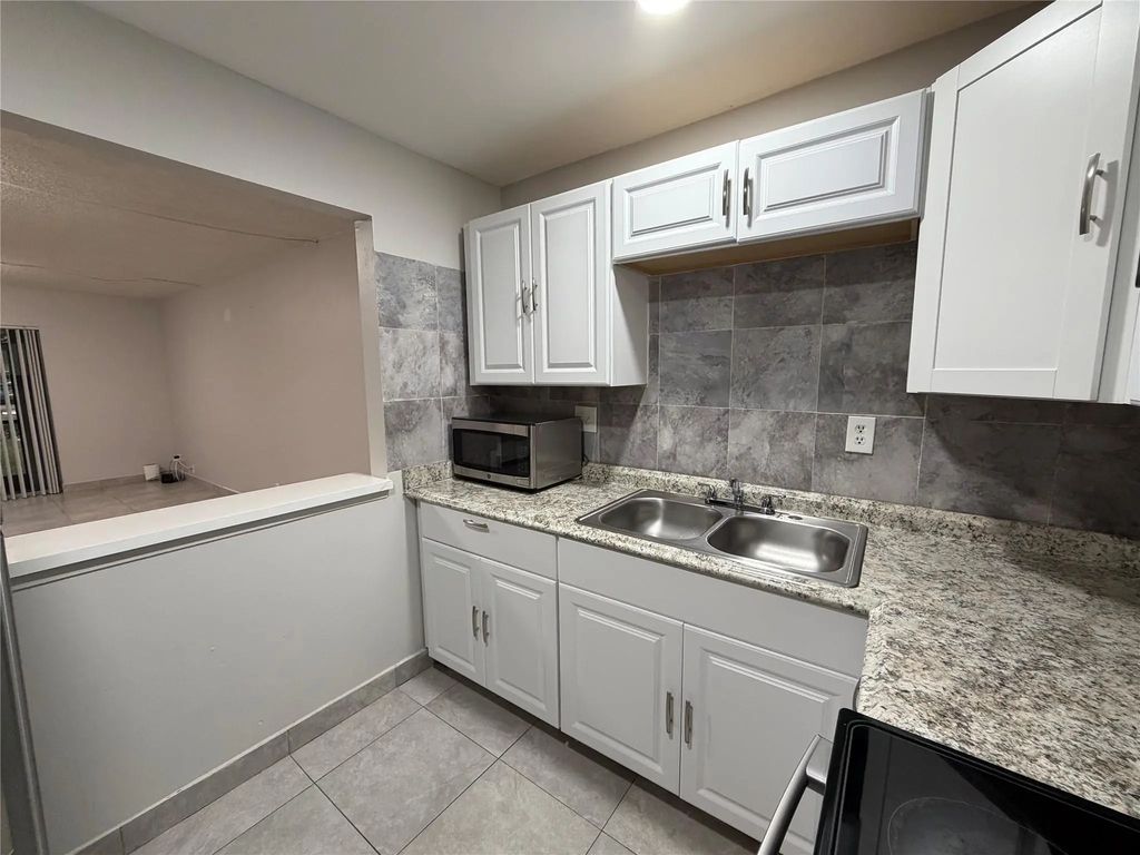 4138 Nw 88th Avenue #107, Coral Springs