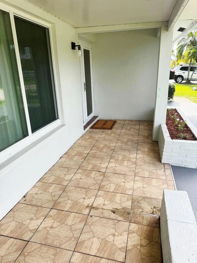 4 of 32 - 4740 Nw 49th Court, Tamarac, FL