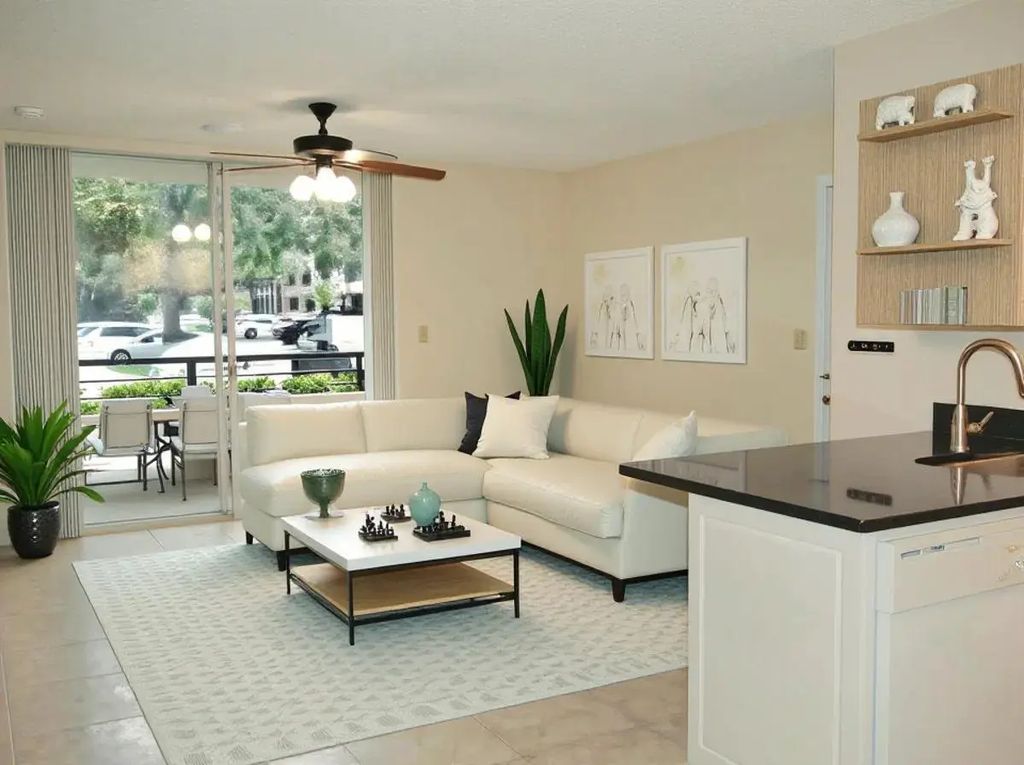 631 Lyons Road #12103, Coconut Creek
