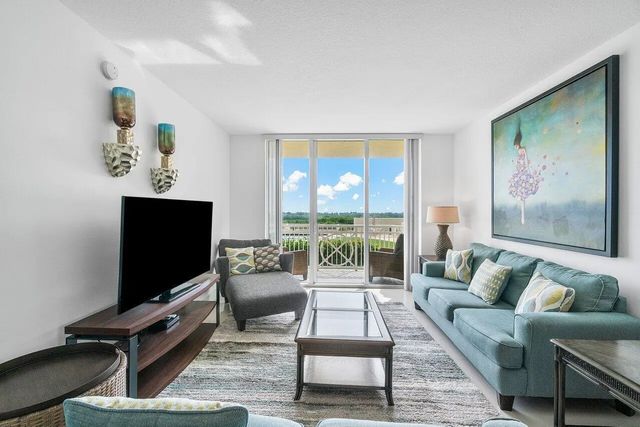 350 N Federal Highway #apt 606, Boynton Beach
