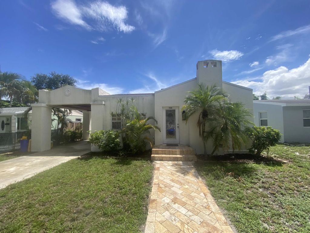 720 Nathan Hale Road, West Palm Beach