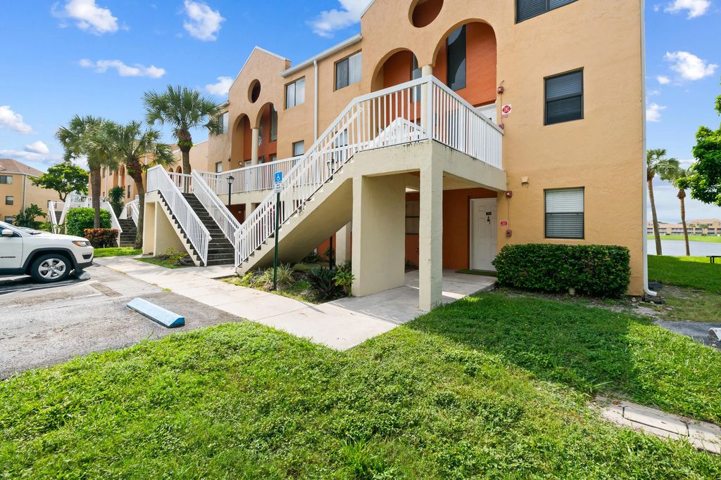 5200 Nw 31st Avenue #138, Fort Lauderdale