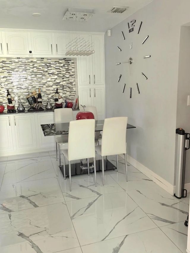 3 of 24 - 6521 Harding Street, Hollywood, FL