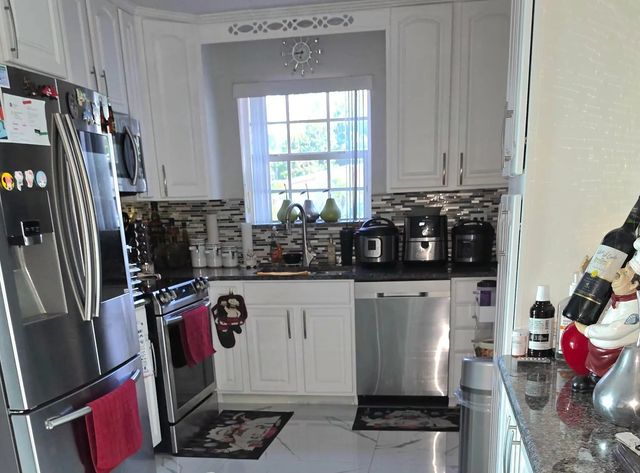 4 of 24 - 6521 Harding Street, Hollywood, FL
