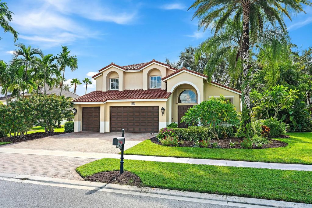 4636 Windward Cove Lane, Wellington