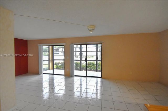 5 of 18 - 10761 W Clairmont Circle #108, Tamarac, FL