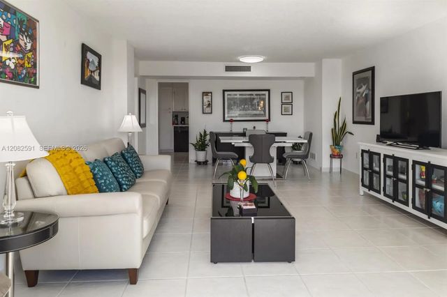 4 of 36 - 2841 Ne 163rd Street #402, North Miami Beach, FL