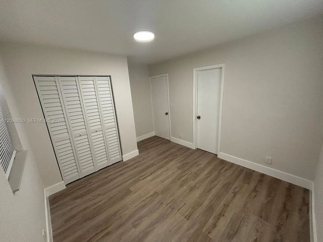 5 of 10 - 4145 Sw 19th Street, West Park, FL