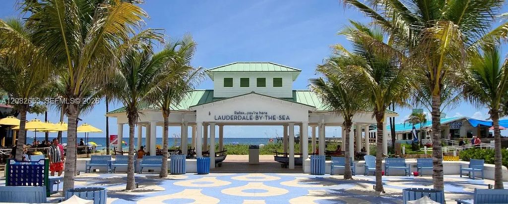 4627 Bougainvilla Drive #2e, Lauderdale By The Sea