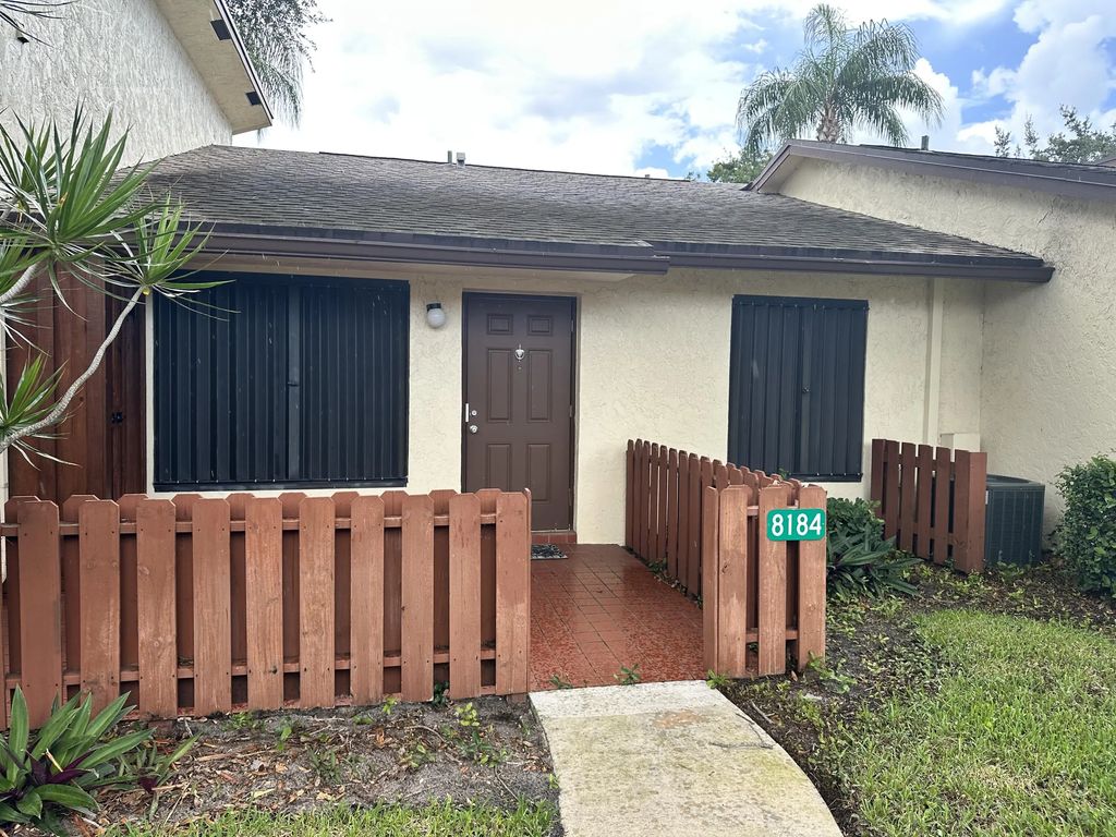 8184 Se Villa Way, Hobe Sound
