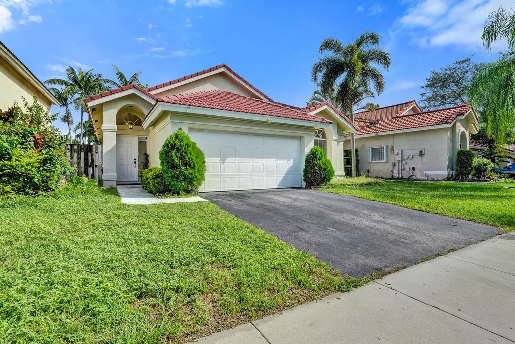 6965 Nw 29th Court, Margate