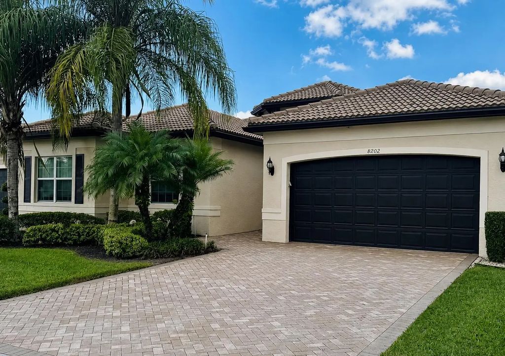 8202 Alpine Ridge Road, Boynton Beach