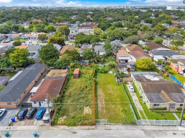 2 of 5 - 3118 Nw 22nd Court, Miami, FL