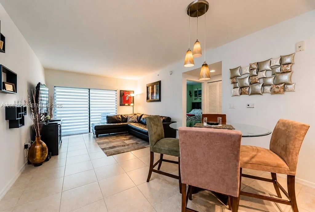 3530 Sw 22nd Street #714, Miami
