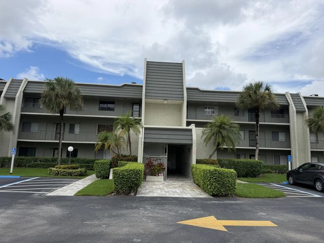 4120 Tivoli Court #208, Lake Worth