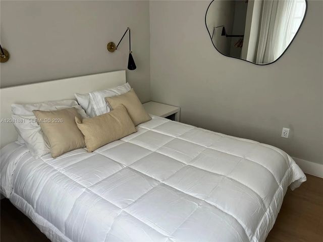 4 of 7 - 750 Collins Avenue #206, Miami Beach, FL