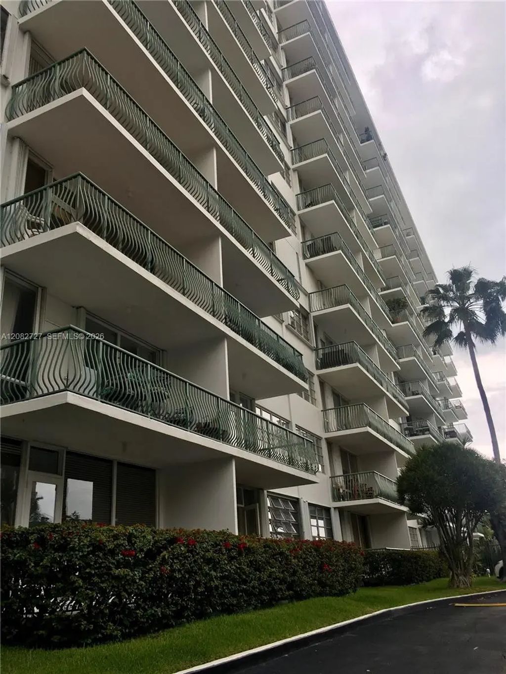 1408 Brickell Bay Drive #912, Miami