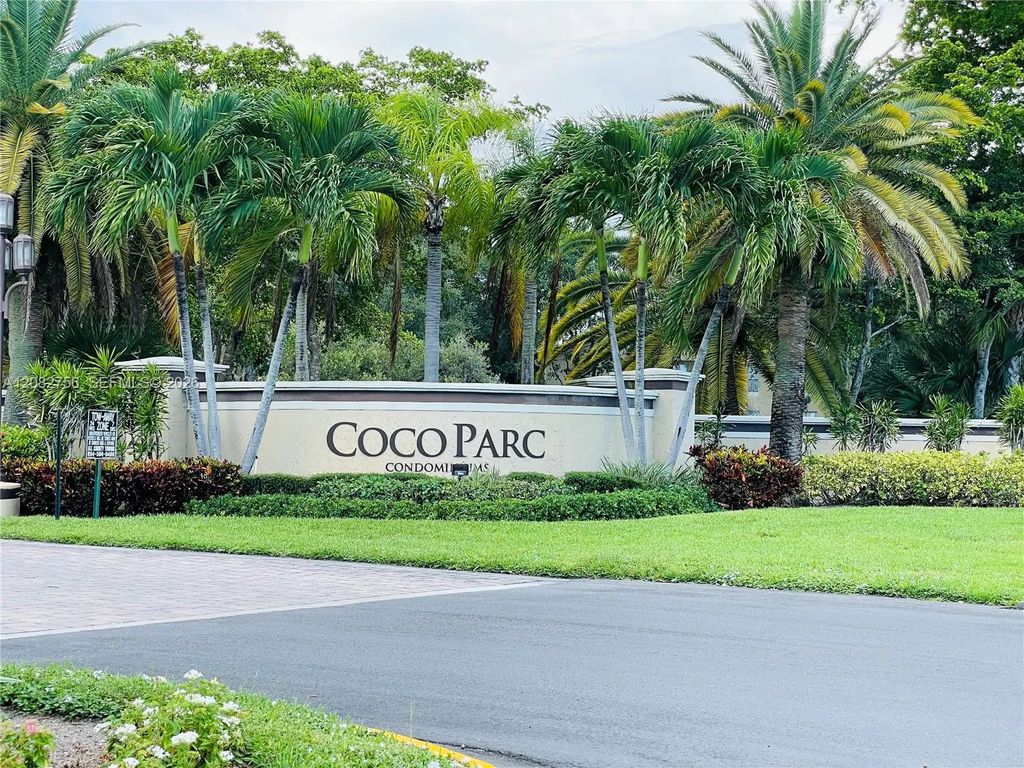 641 Lyons Road #11-207, Coconut Creek