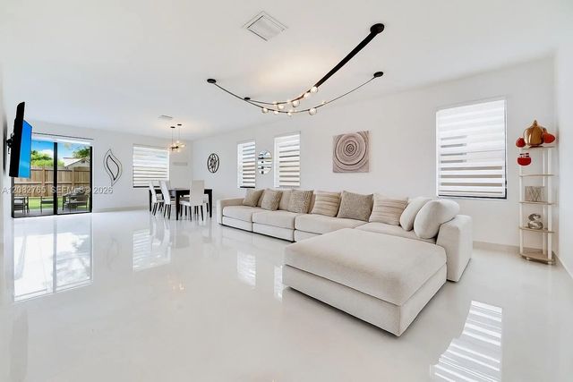 3 of 9 - 11711 Sw 254th Street, Homestead, FL