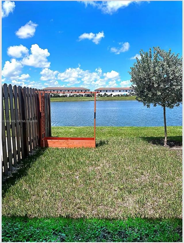 2 of 2 - 2387 Nw 122nd Terrace, Miami, FL