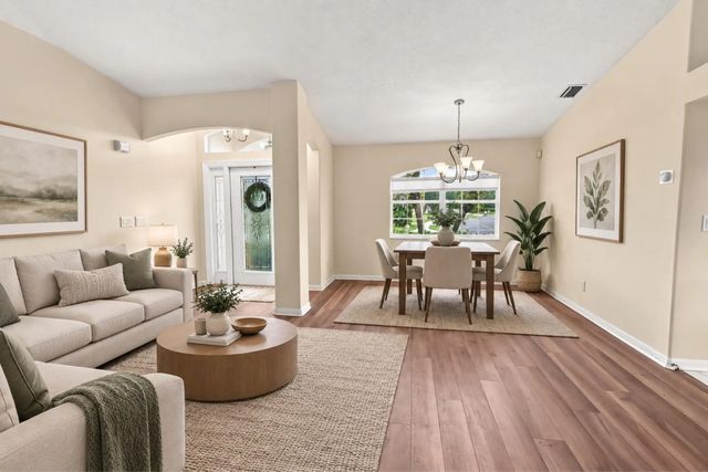 4 of 43 - 240 53rd Circle, Vero Beach, FL