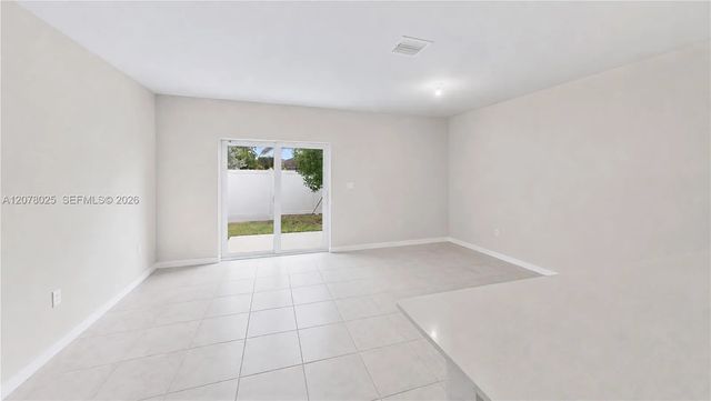 5 of 50 - 389 Nw 10th Court, Florida City, FL