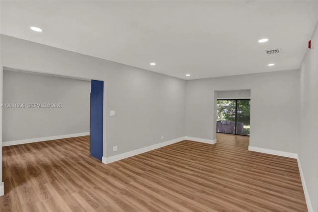 4 of 34 - 555 Nw 124th Street, North Miami, FL