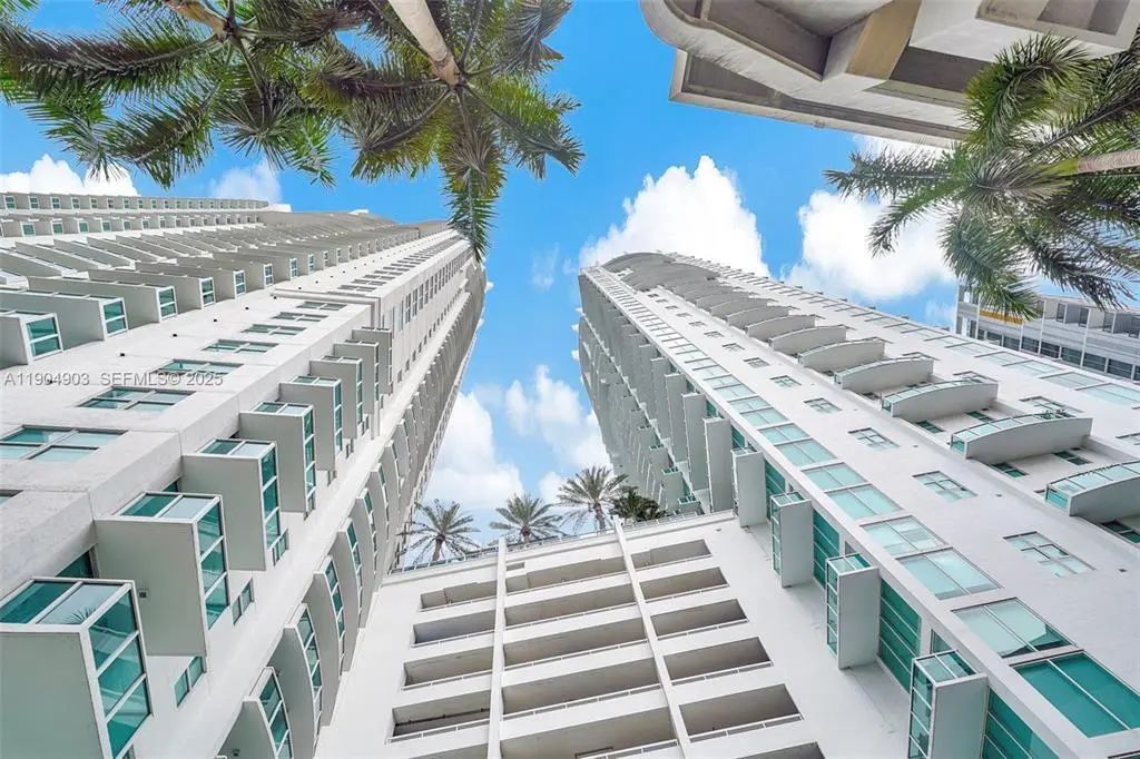 41 Se 5th Street ##417, Miami