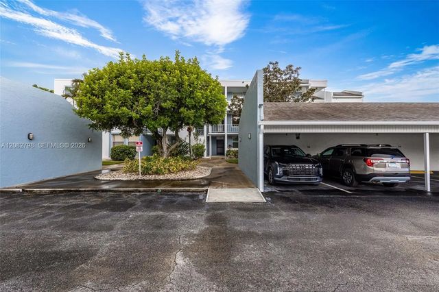 3 of 83 - 5959 Winkler Road #218, Fort Myers, FL