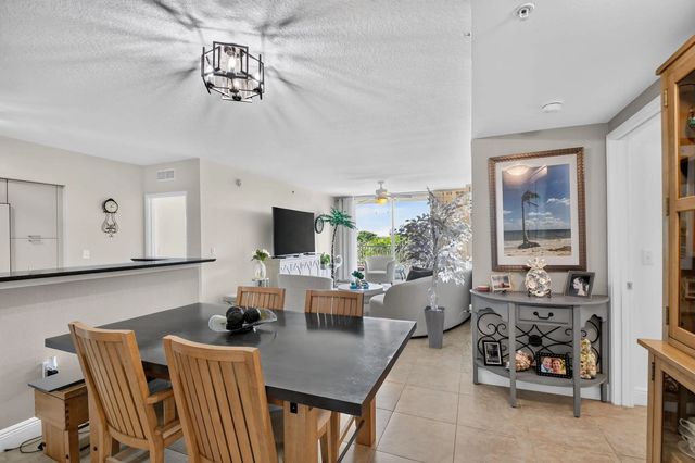 2 of 74 - 700 E Boynton Beach Boulevard #410, Boynton Beach, FL