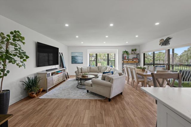 3 of 26 - 13400 Polo Rd W #203, Wellington, FL