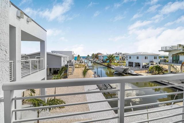3 of 13 - 31450 Avenue G, Big Pine Key, FL