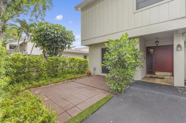 3 of 50 - 534 Deer Creek Wildwood Lane E #534, Deerfield Beach, FL
