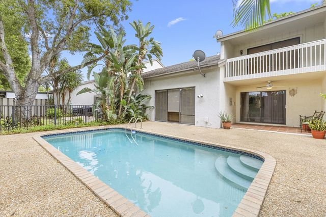 4 of 50 - 534 Deer Creek Wildwood Lane E #534, Deerfield Beach, FL