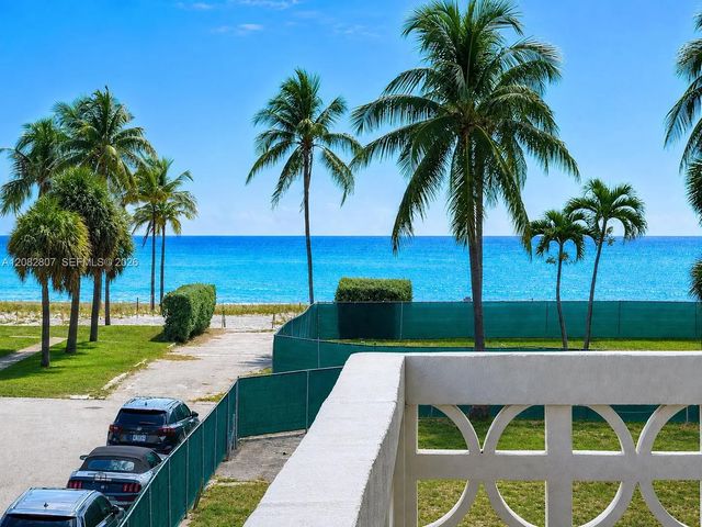 3 of 16 - 1901 S Ocean Drive #303, Hollywood, FL