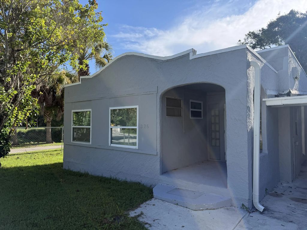 326 N 14th Street, Fort Pierce