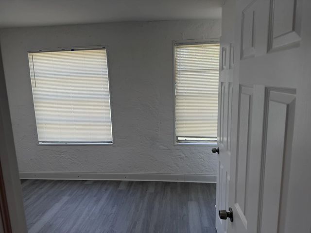2 of 23 - 326 N 14th Street, Fort Pierce, FL