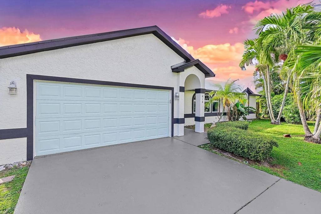414 Sw Lairo Avenue, Port St. Lucie