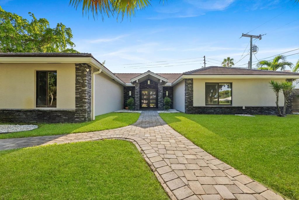 701 Buoy Road, North Palm Beach