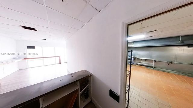 4 of 6 - 1560 Ne 165th Street #1560-62, North Miami Beach, FL