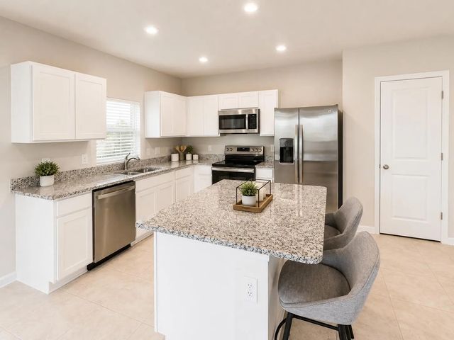 4 of 7 - 103 Pummelo Place, Fort Pierce, FL