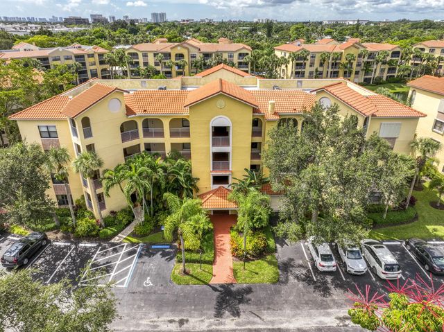 2 of 34 - 800 Uno Lago Drive #105, Juno Beach, FL